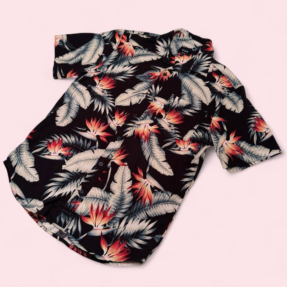 HUF Button Up Hawaiian print shirt
